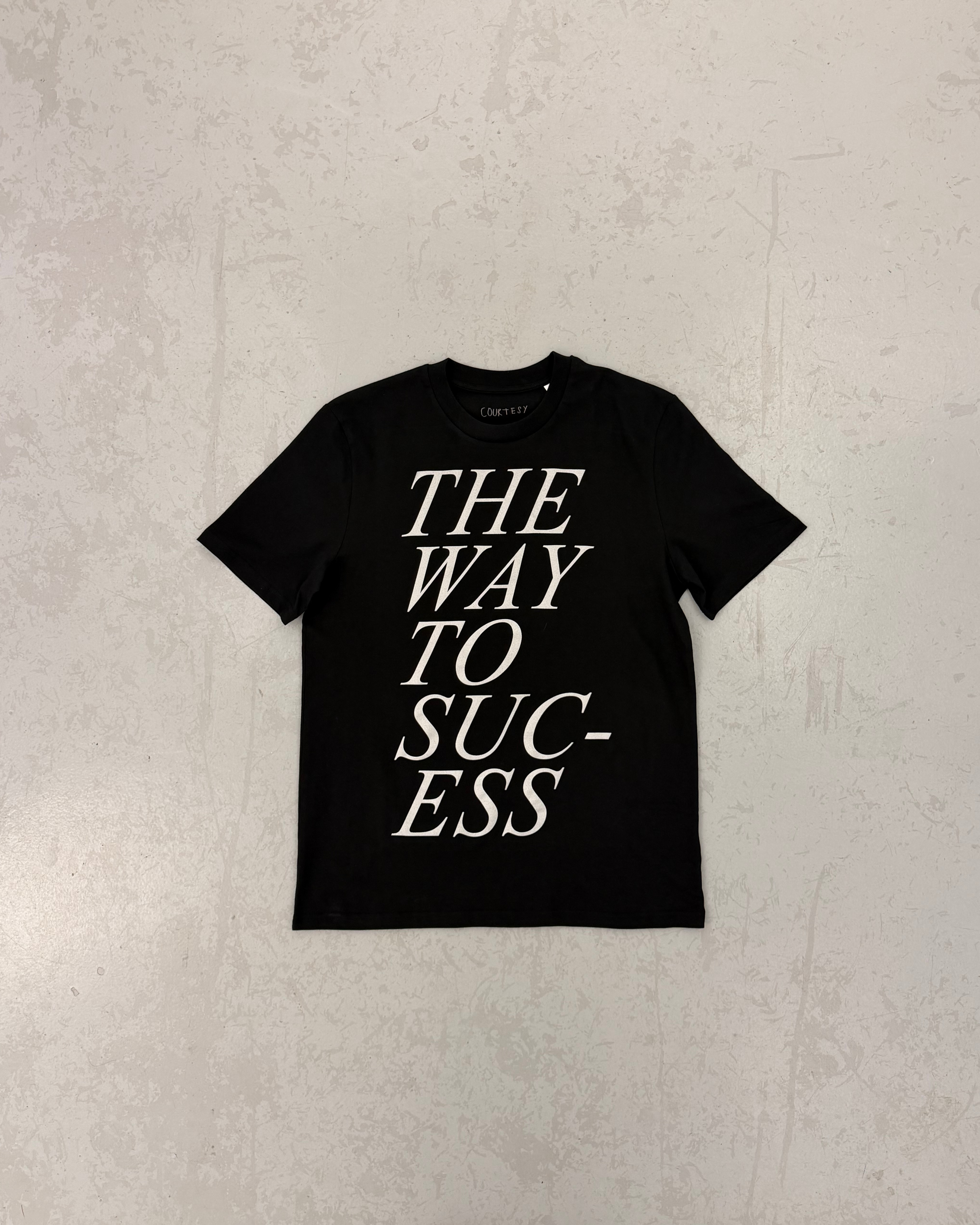 TEE-SHIRT THE WAY TO SUCESS BLACK