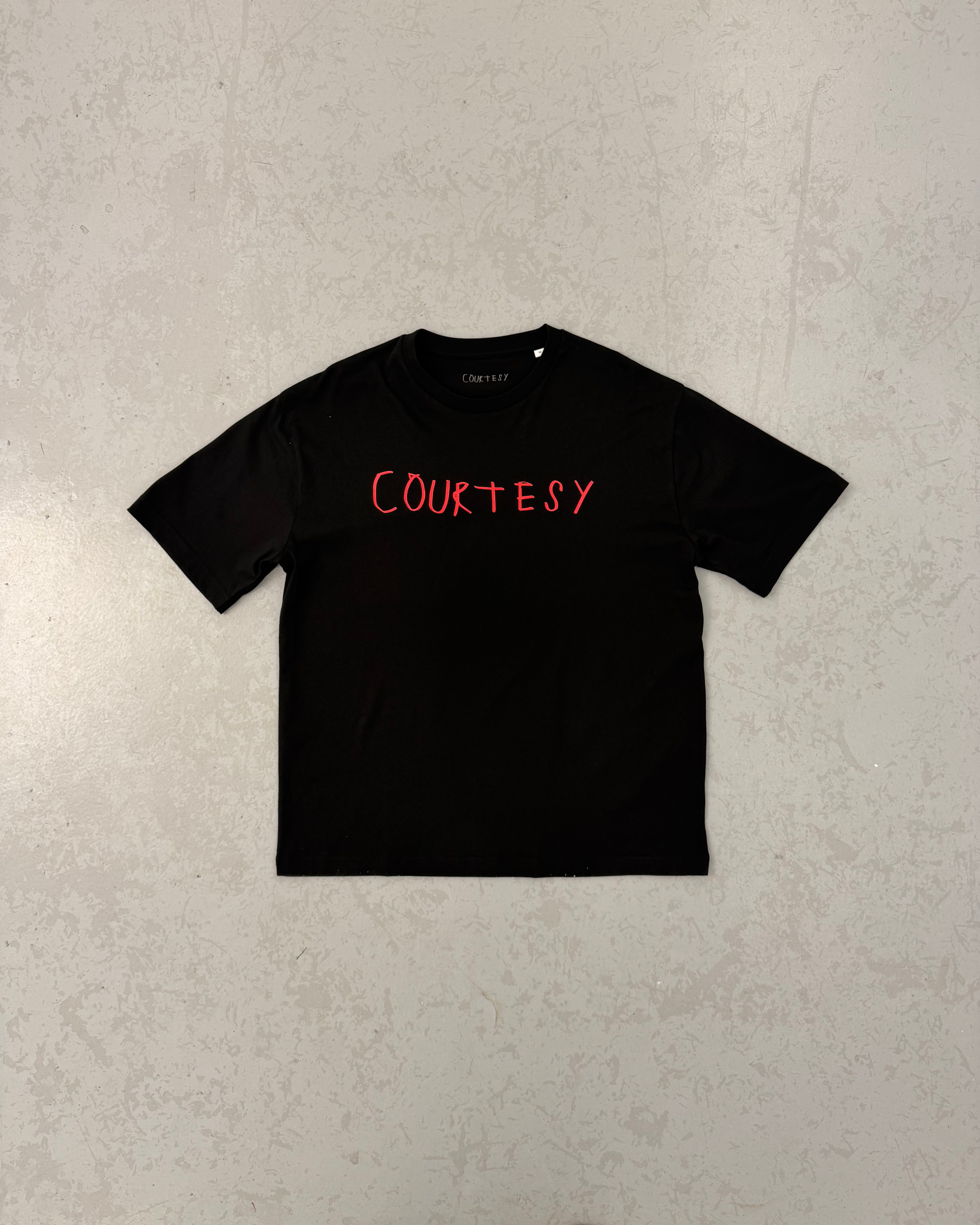 TEE-SHIRT COURTESY BLACK